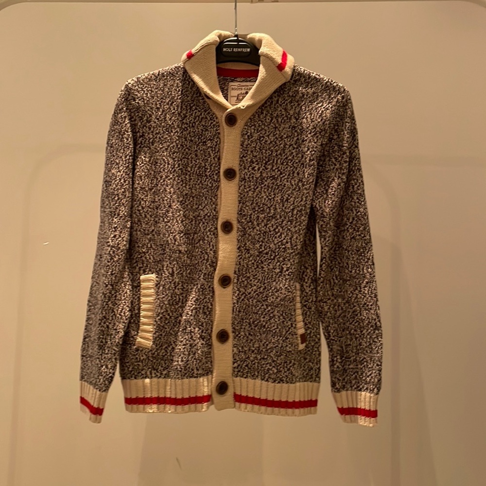 Roots boys, knit cabin sweater cardigan, sz XL or 11-12 yrs of age